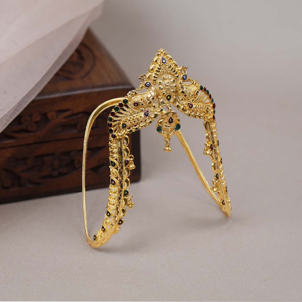 Six beautiful designs of 22 caart Gold Vanki ring by Totaram  jewellers.Vangi or K… | Vanki designs jewellery, Gold fashion necklace,  Gold jewellery design necklaces