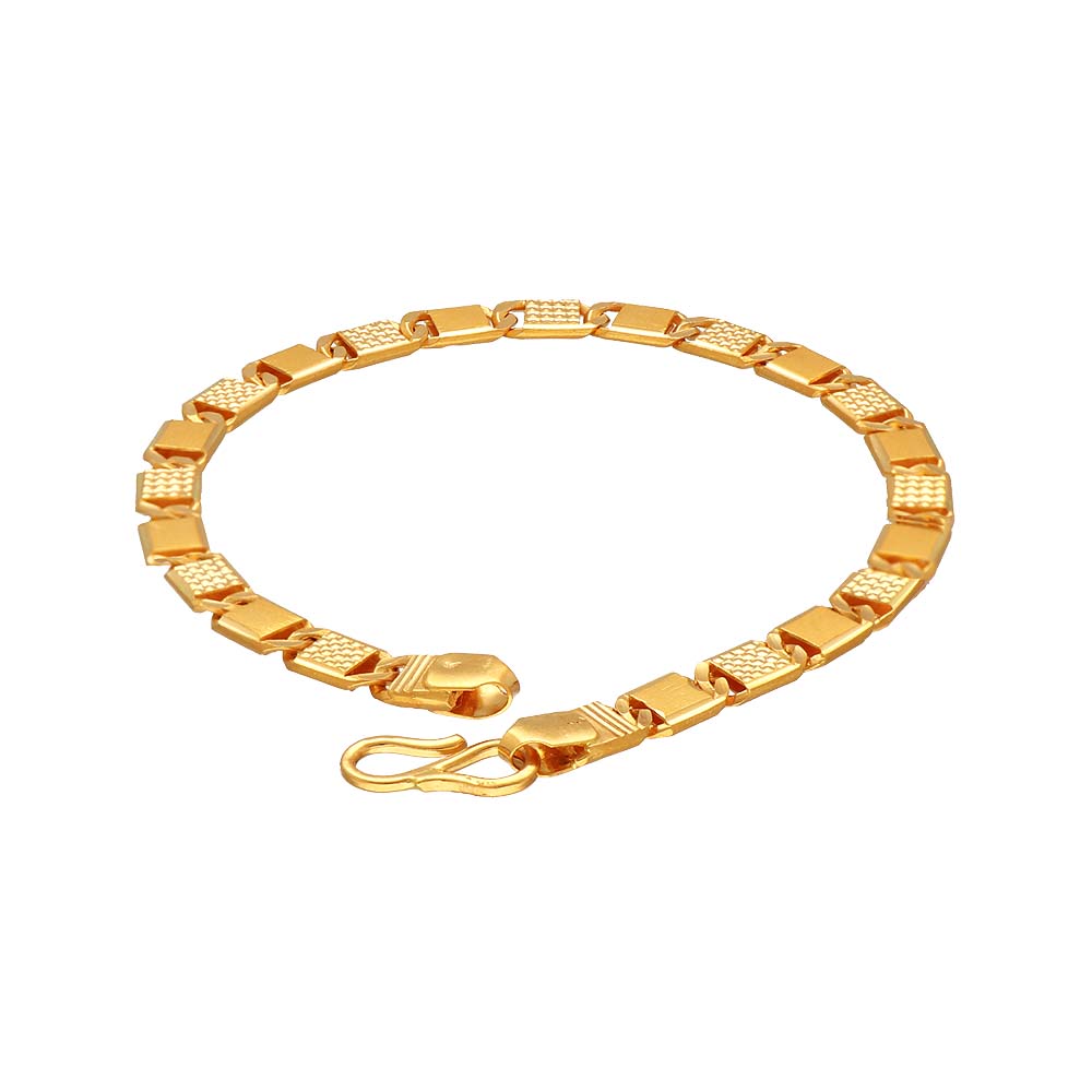 Shop Bold 22KT Gold Linked Bracelet for Men at Bhima Gold