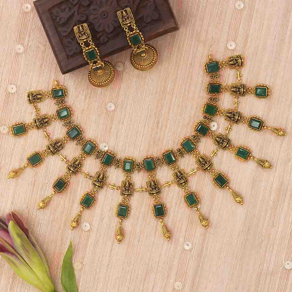 South Indian Gold Plated Choker Necklace Antique Vintage Style Jewelry Set